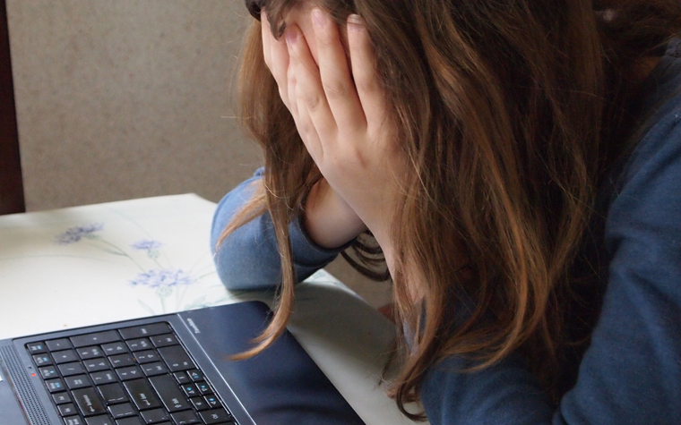 Психотравмирующие факторы в школьном возрасте: постдидактическое стрессовое расстройство