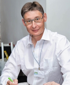 Олег Владимирович Аксиненко
