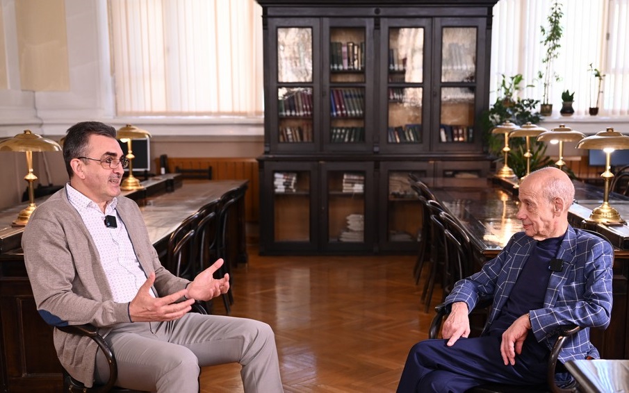 Полезность бесполезного и право на избыточность: диалог о судьбе университета