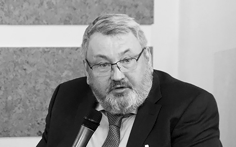 Памяти Александра Анатольевича Попова