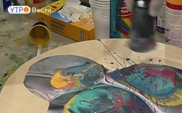 Набирает популярность техника живописи флюид-арт