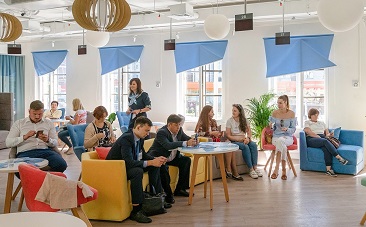 Центр занятости помогает женщинам с детьми найти работу 