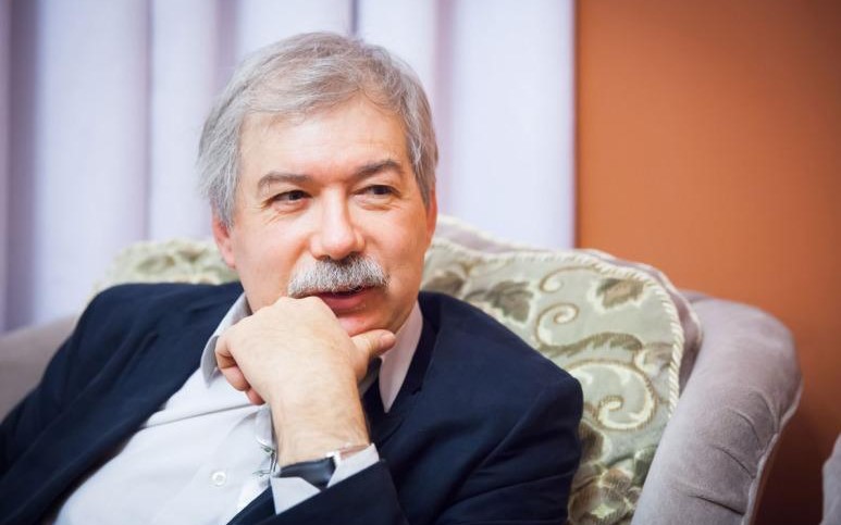 «Найти свой смысл»: Тахир Базаров к юбилею Дмитрия Леонтьева