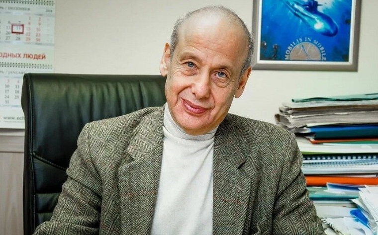 «В ожидании Щелкунчика». Мыслями о праздниках делится А. Асмолов