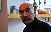 «Меньше смотрите телевизор. Больше думайте!»