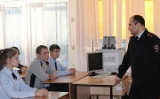 Учащиеся Лесосибирска встретились с полицейским психологом