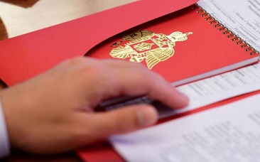 В Липецкой области проанализировали практику изъятия детей из семей