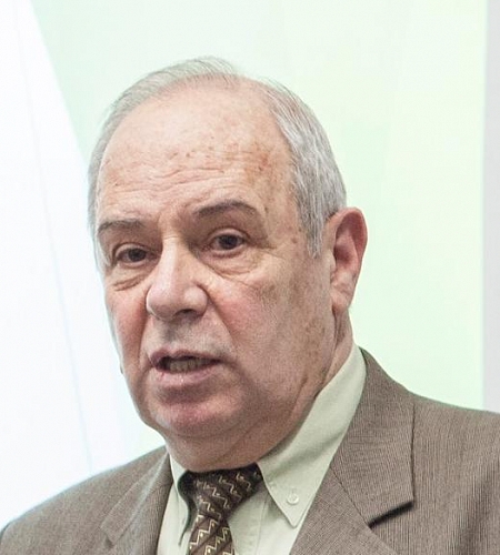 Александр Викторович Соловьев