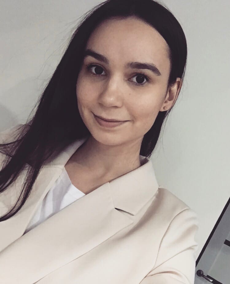 Александра Олеговна Высоцкая