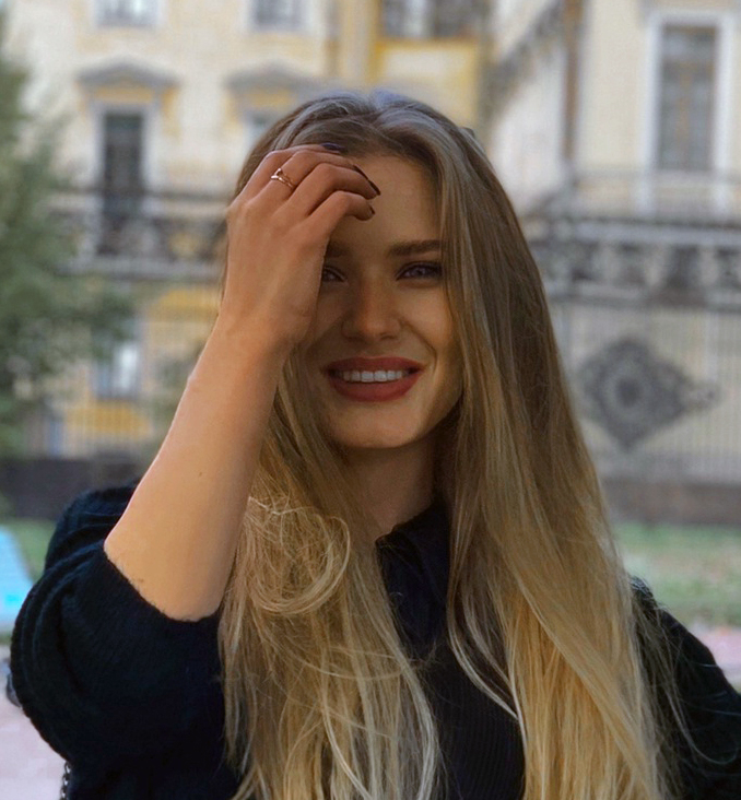 Нина Дмитриевна Фролова
