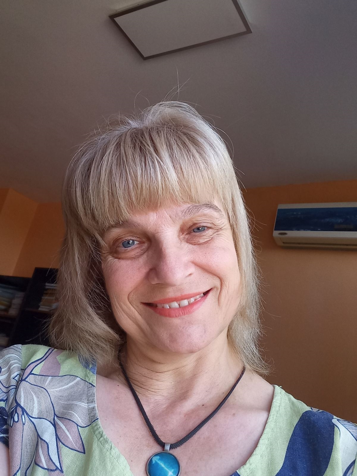 Николина Николова Йорданова