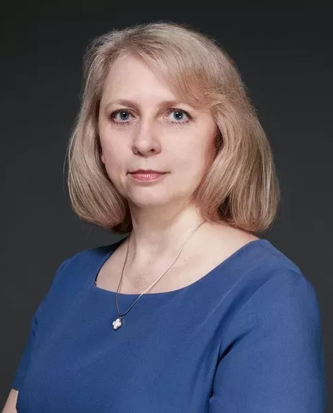 Елена Юрьевна Саврацкая
