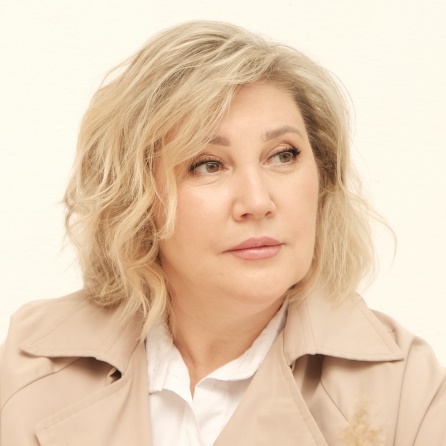 Оксана Владимировна Защиринская